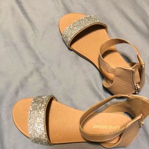 Nude and sparkly sandals!! 😍
